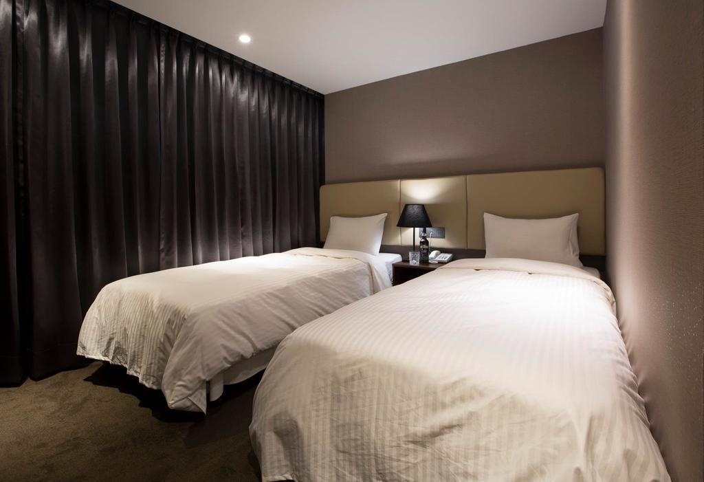 טאיפיי Noble Hotel מראה חיצוני תמונה