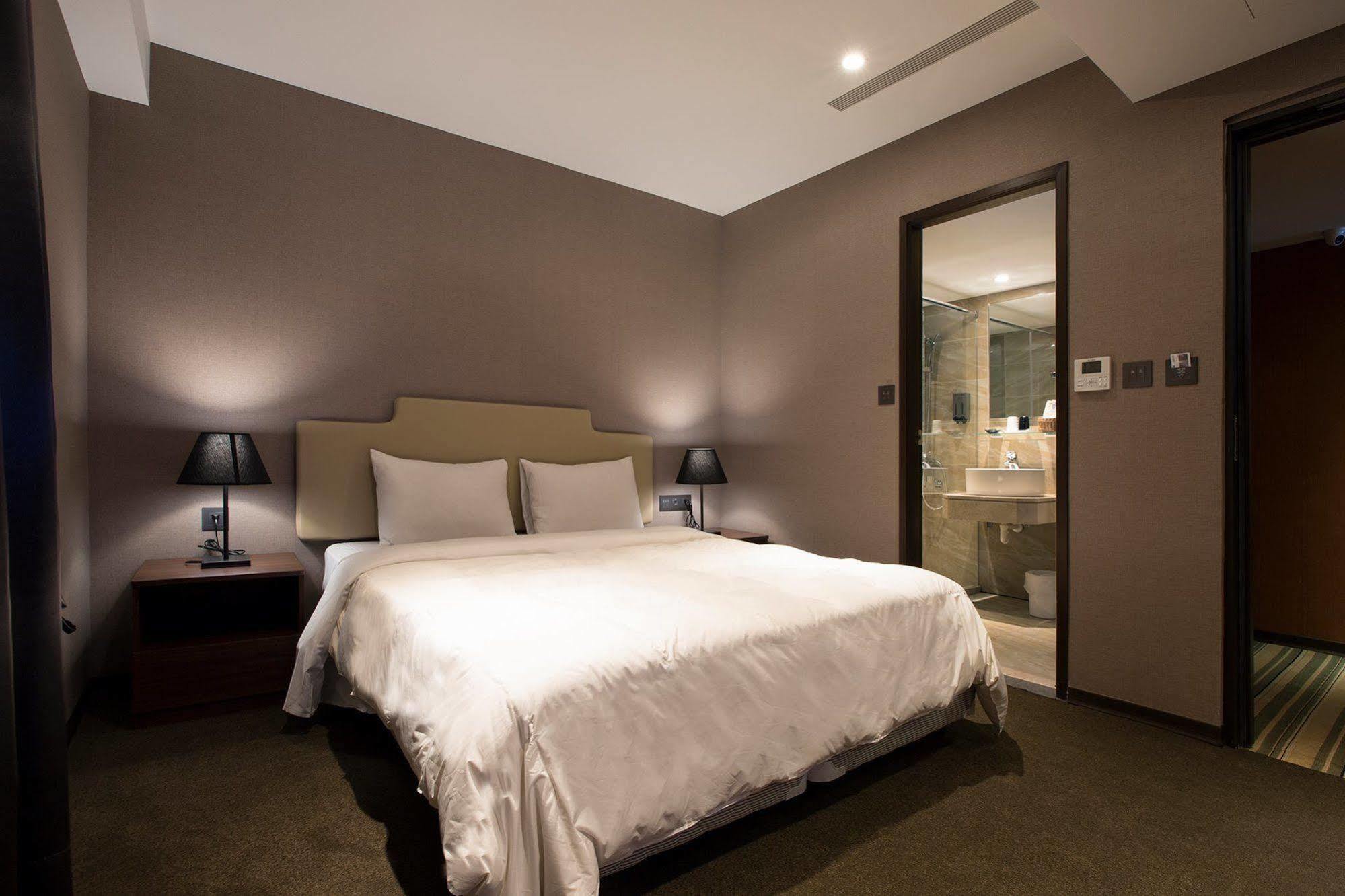 טאיפיי Noble Hotel מראה חיצוני תמונה