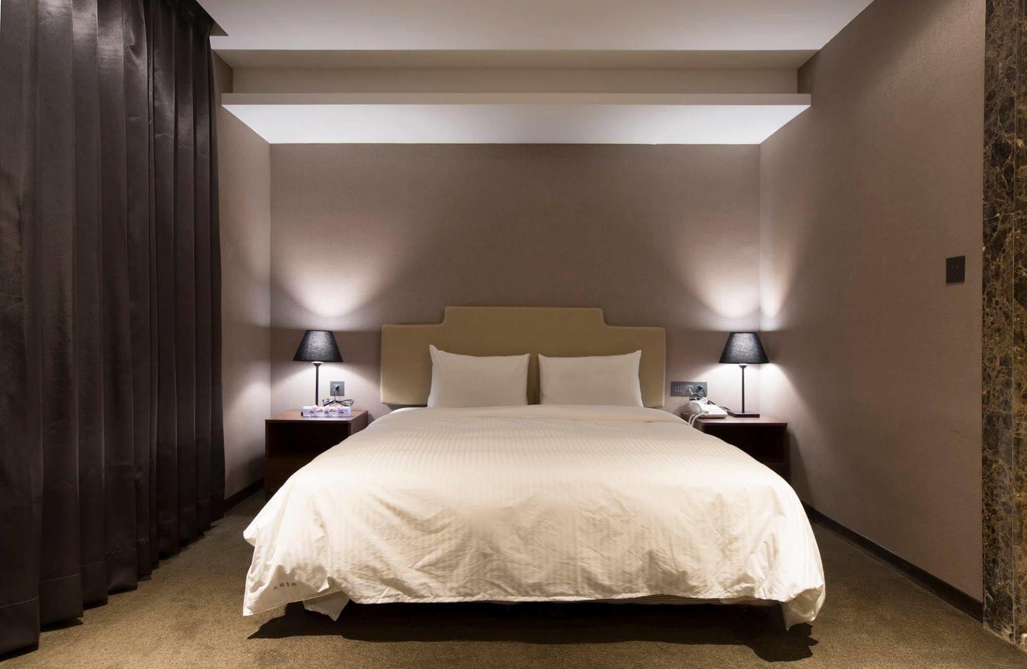 טאיפיי Noble Hotel מראה חיצוני תמונה