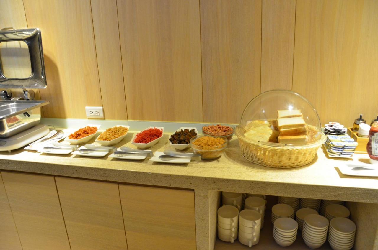 טאיפיי Noble Hotel מראה חיצוני תמונה