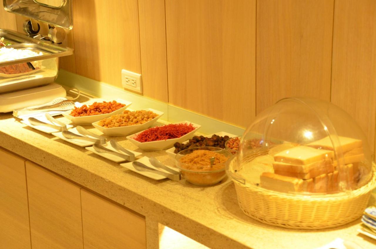 טאיפיי Noble Hotel מראה חיצוני תמונה